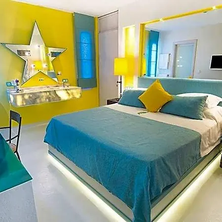 Marge Adult Only 12 Hotel
